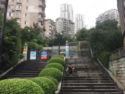 二手房涨跌幅前10出炉！渝北某小区跌了22.5%，你家涨还是跌？