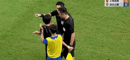 足坛奇葩事件,足坛奇葩事全集