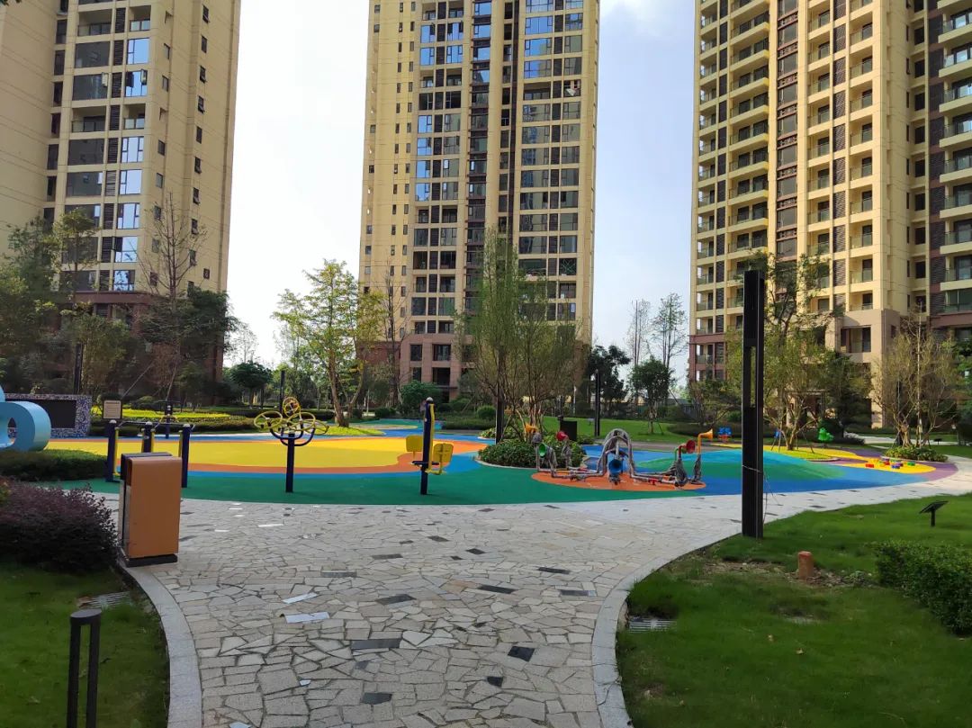 你不要不信！这么多人都在这花几十万，肯定是有道理的