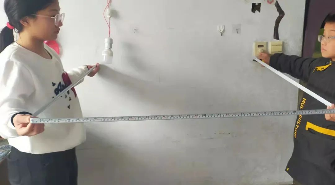 鍙屽噺鍦ㄥ乏琛屽姩鍦ㄥ彸,鍙屽噺杩涜涓噺璐熶笉鍑忚川