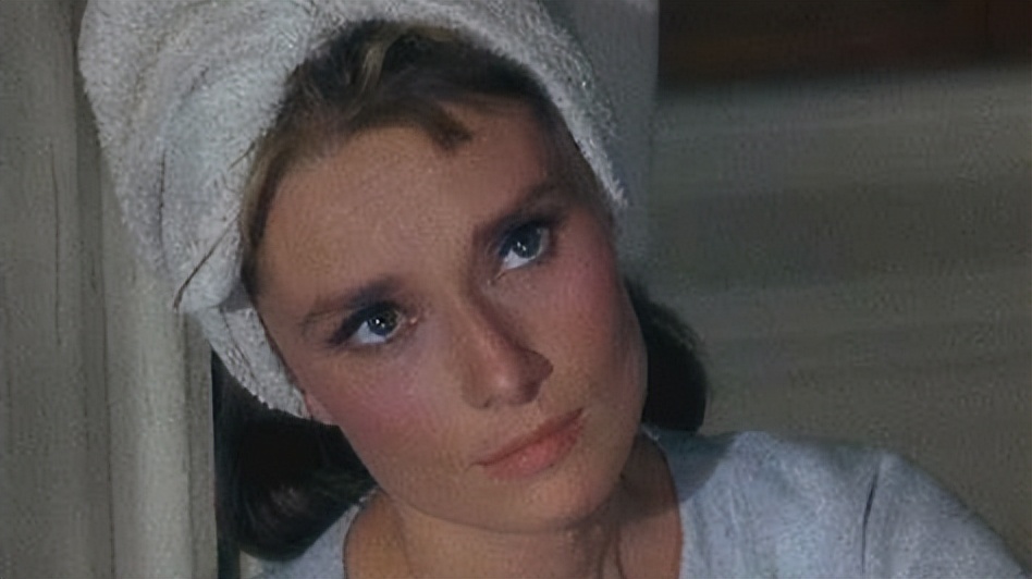 好文分享音乐,奥黛丽赫本绝美镜头的背景音乐