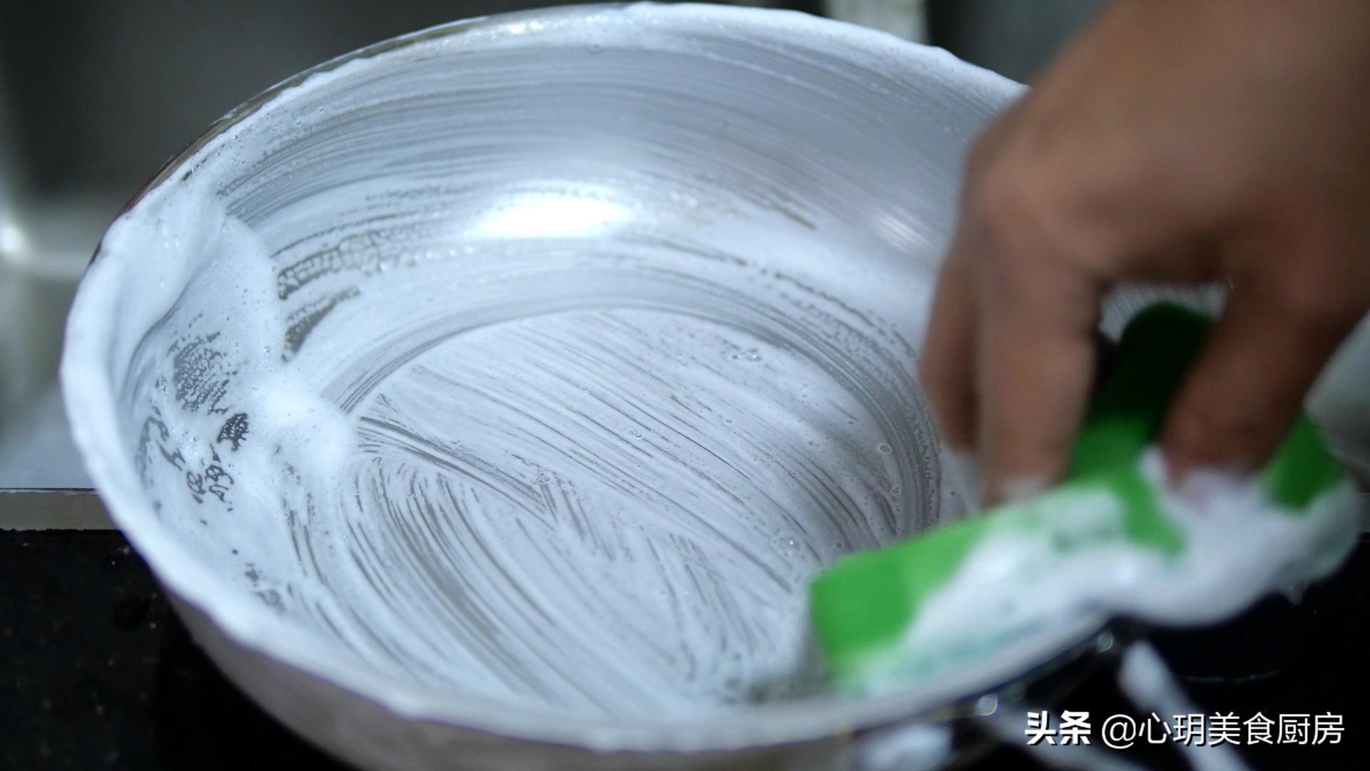 小苏打加白醋可以清洁下水道吗,清洁冰箱的好方法小苏打加白醋