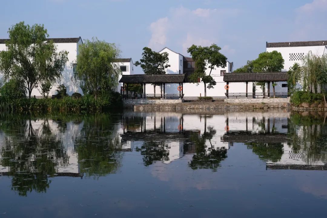 适合夏天避暑旅游的地方,适合夏天避暑的旅游地方