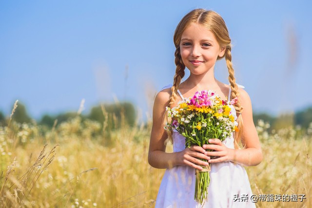 养娃一个月要花多少钱 (养娃这一年我到底花了多少钱)
