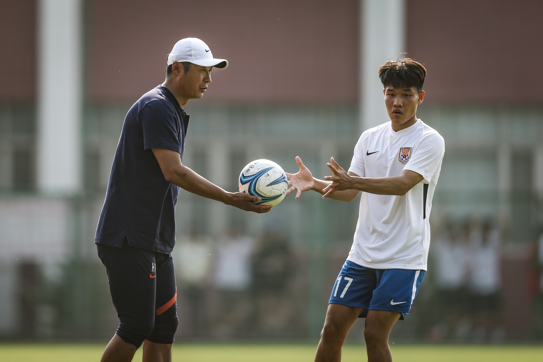 山东泰山足球俱乐部青训,山东泰山足球队第三次勇夺双冠王