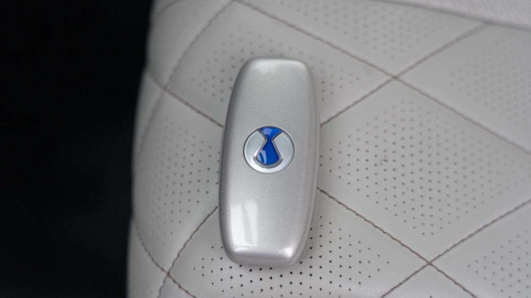 国产汽车比亚迪mpv腾势,国产mpv排行榜前十名腾势