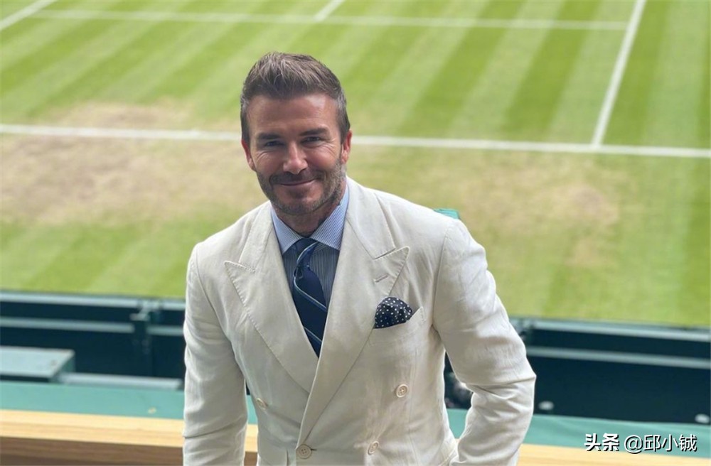 贝克汉姆座驾大全,贝克汉姆开复古路虎