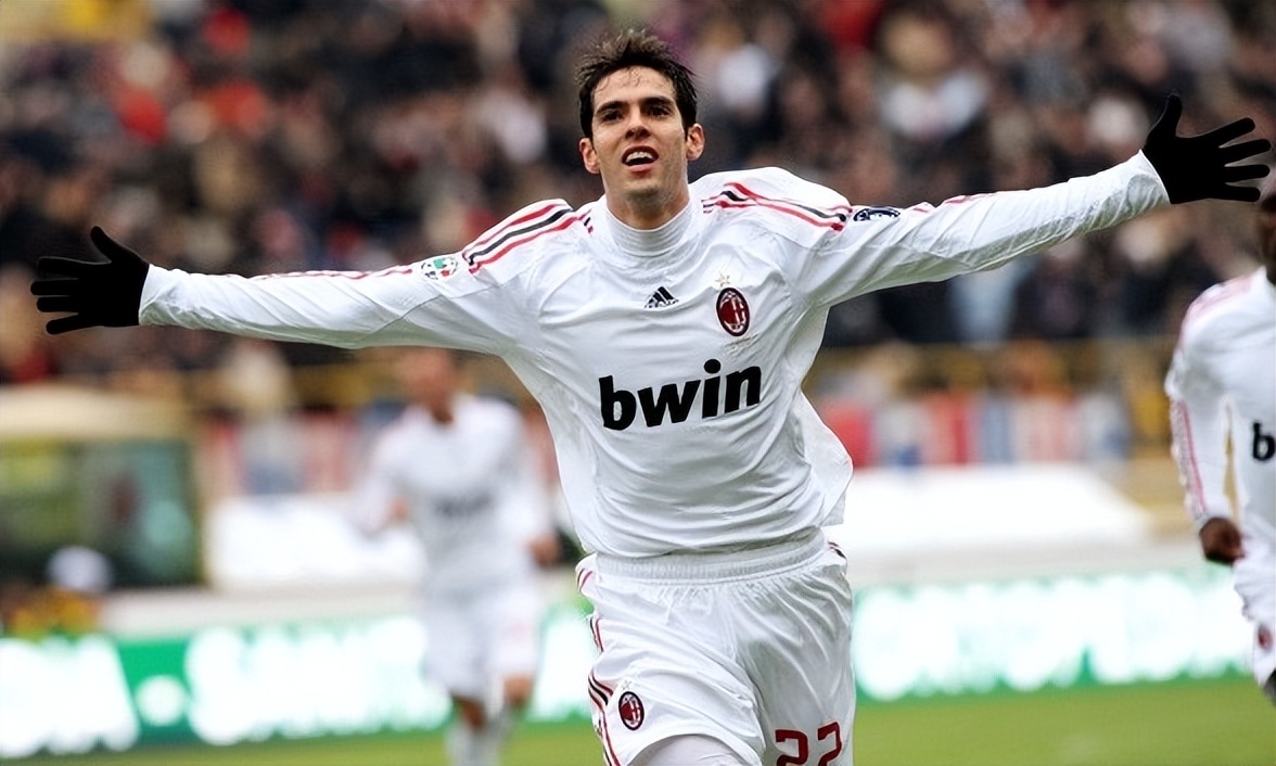 卡卡是足球界的颜值巅峰的照片,足球金童卡卡最新消息