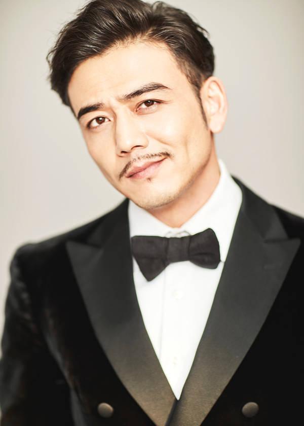 杨烁落魄总裁,杨烁落魄的时候捡垃圾