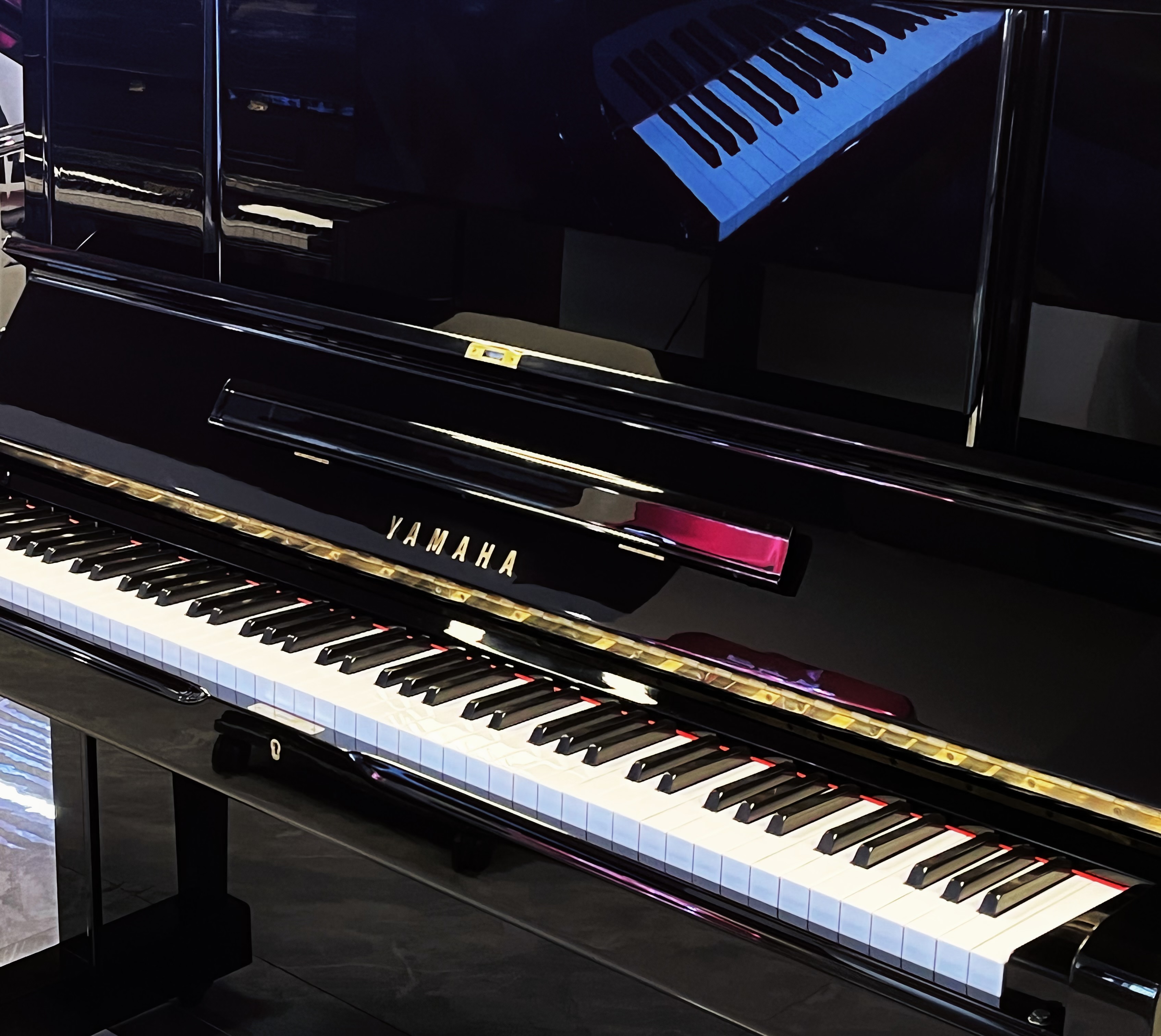 杭州雅马哈钢琴专卖店,samick钢琴和雅马哈钢琴哪个好