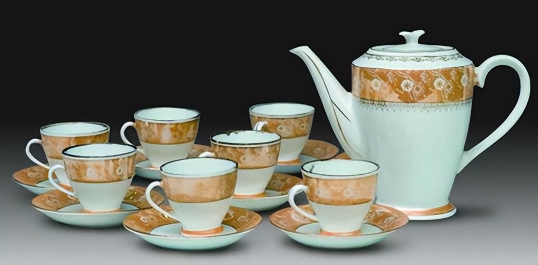 70年代景德镇制瓷真实影像,景德镇老厂瓷精品欣赏