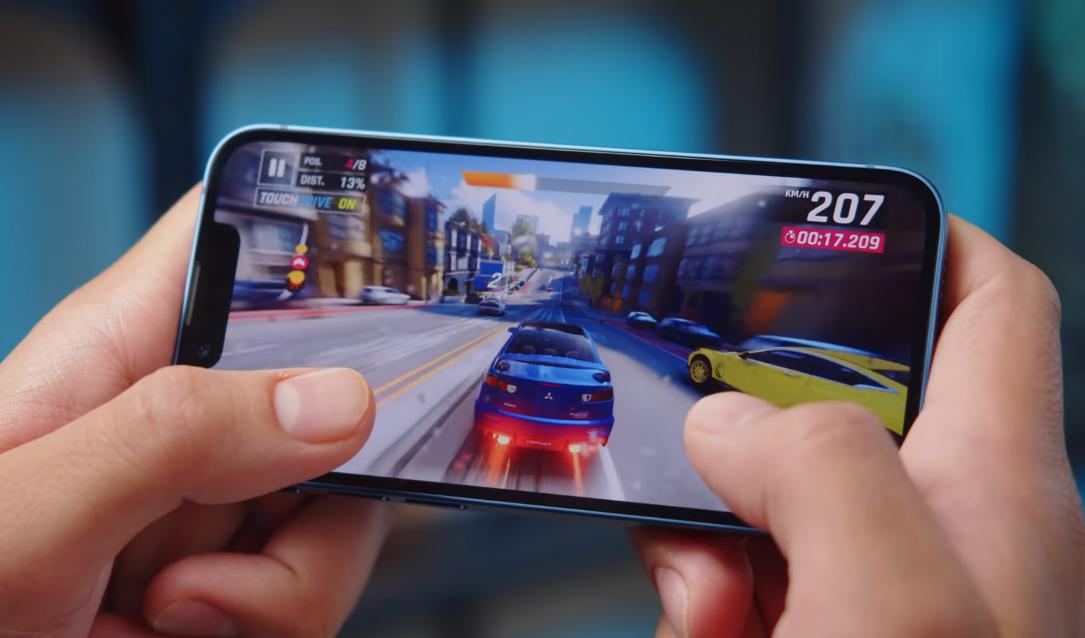 iphone13mini大屏幕,从5.4英寸换到6.7英寸