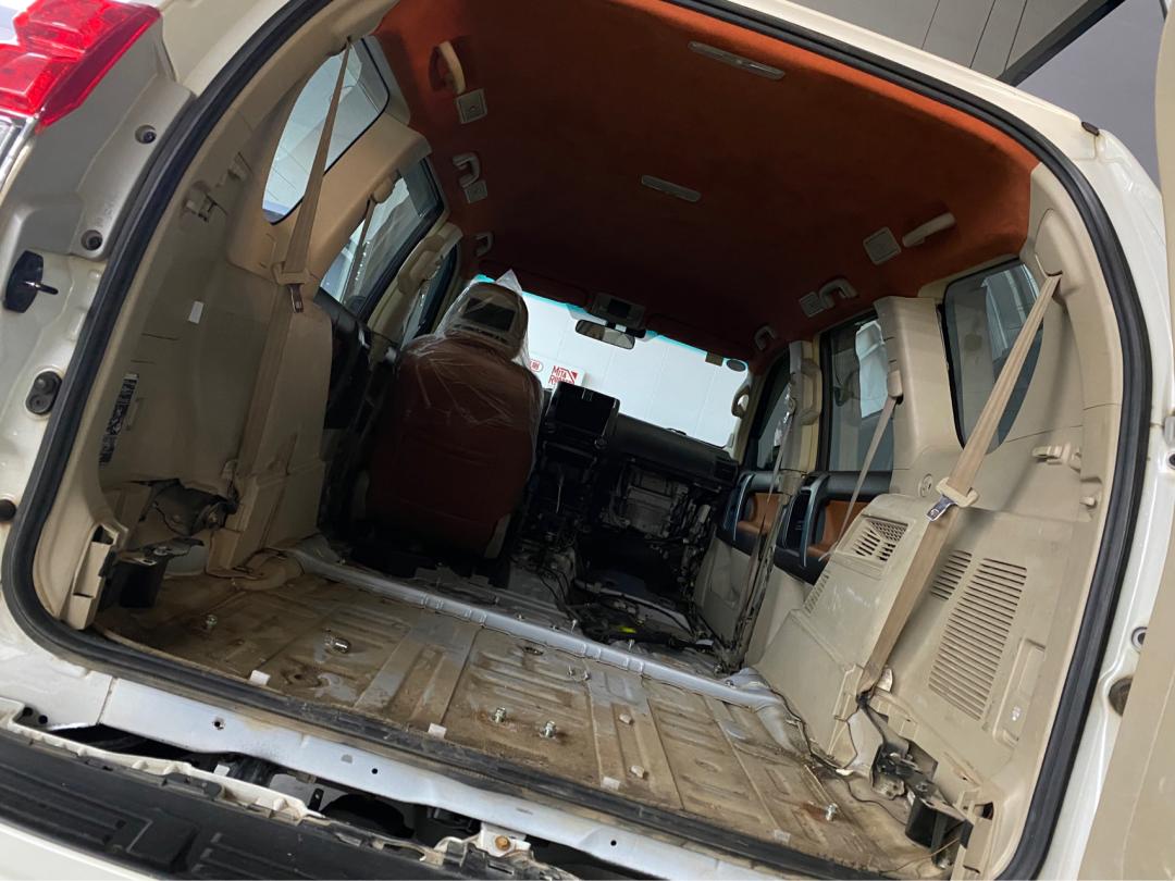 丰田霸道老车翻新升级好的出售,搞工地车翻新