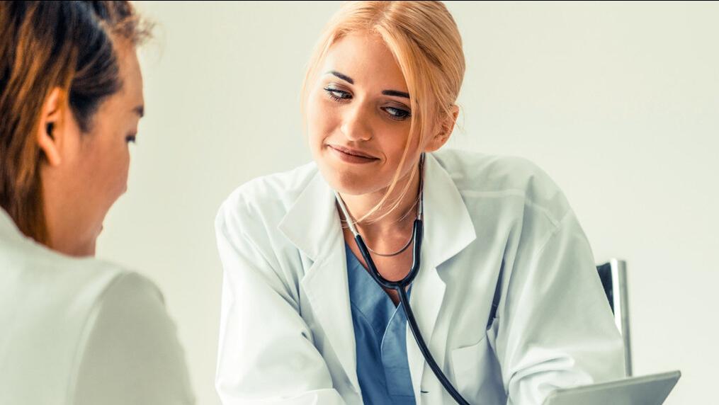 外阴肥大是怎么回事需要治疗吗,外阴肥大有必要做手术吗