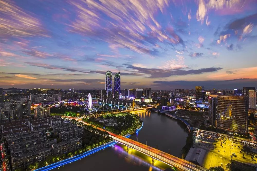 一个产业蓬勃发展而且景色宜人的城市—湖州