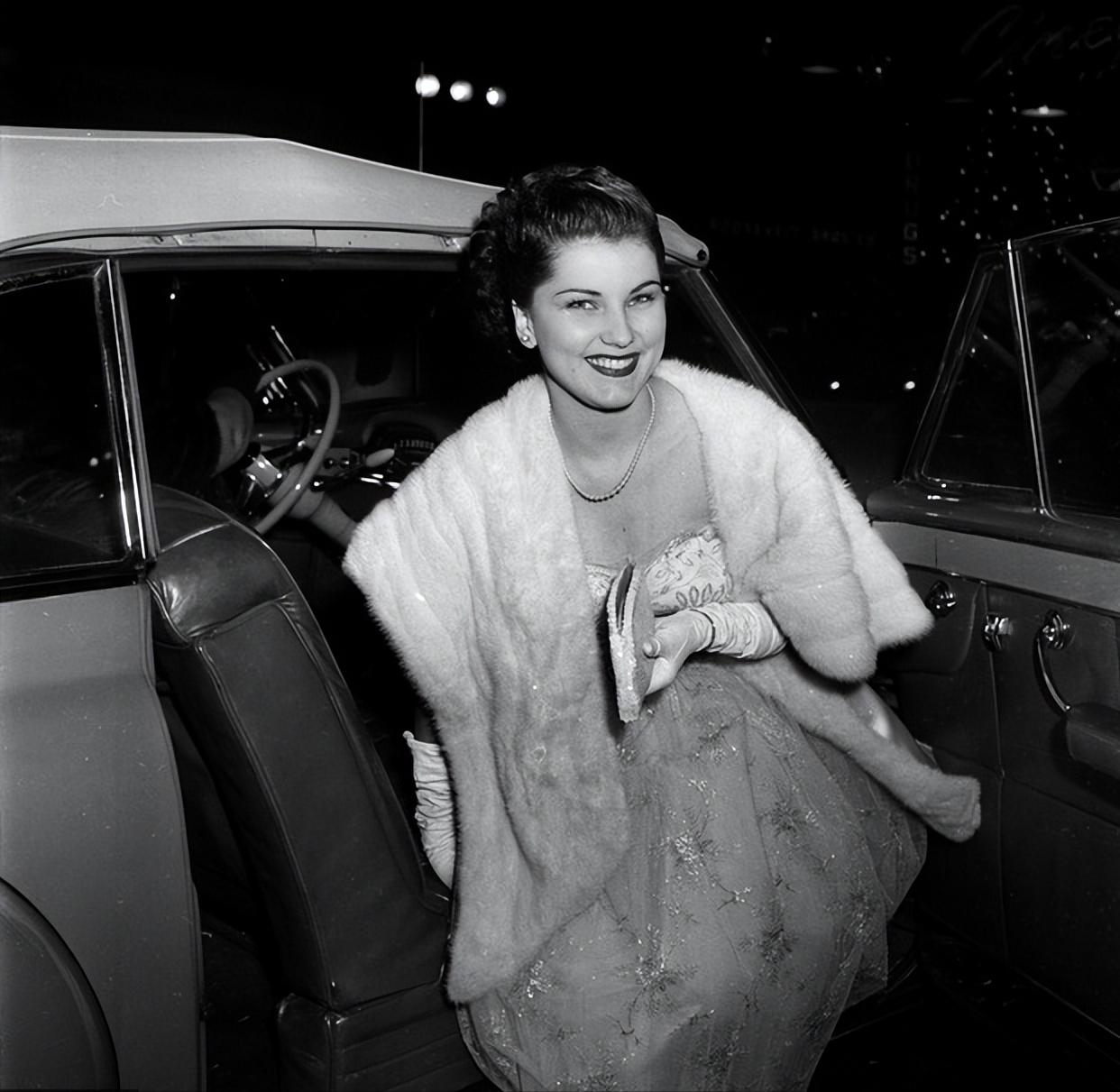 孔祥熙最后在哪里去世的,民国四大家族孔祥熙结局