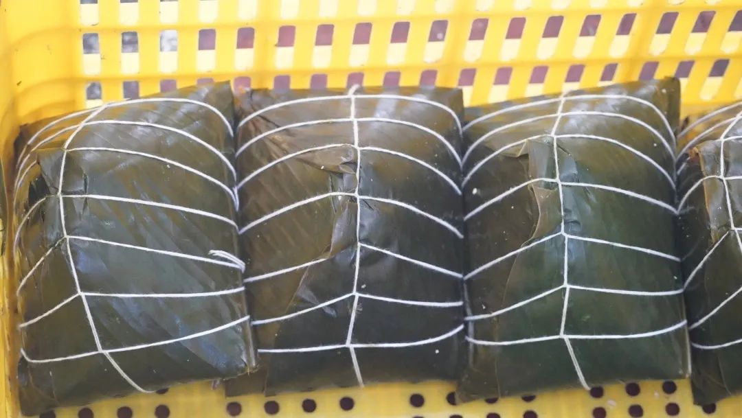 横州市：年货生产加工忙