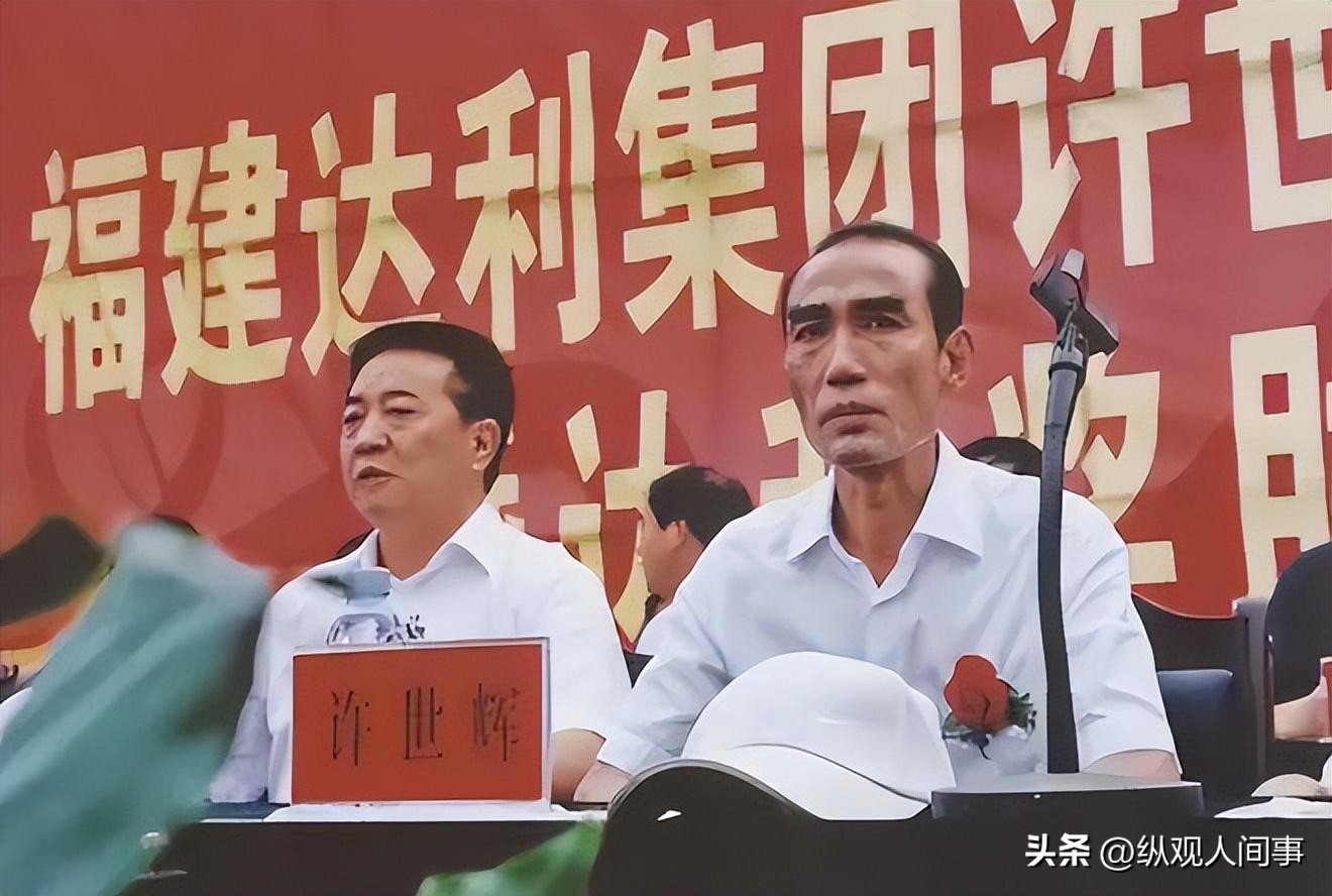 年入200亿零食公司,从年入200亿到亏损5亿