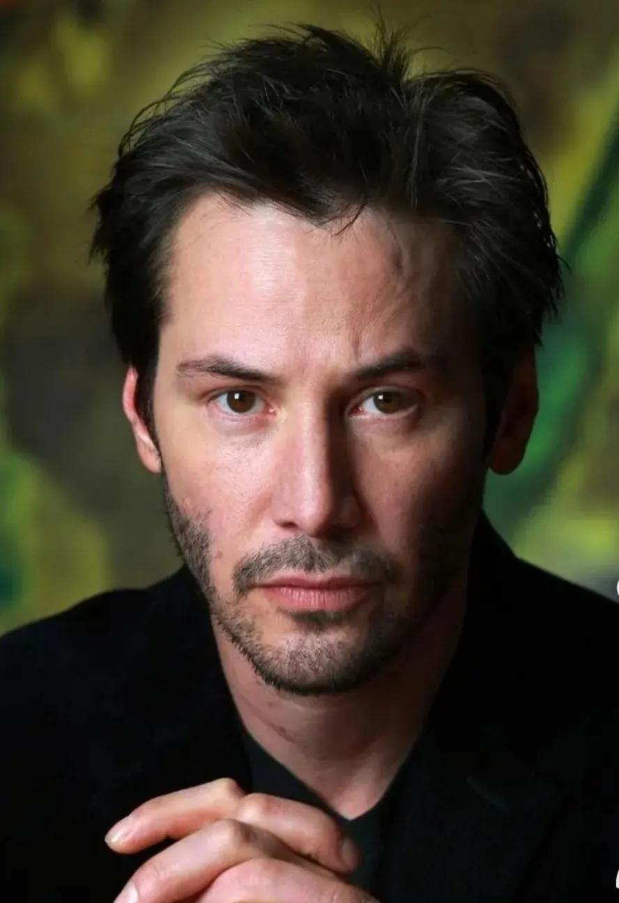 基努里维斯落魄拍电影,基努里维斯电影最新