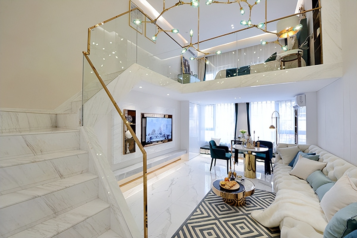 loft公寓租一天200押金正常吗,租平层公寓和loft公寓优劣势对比