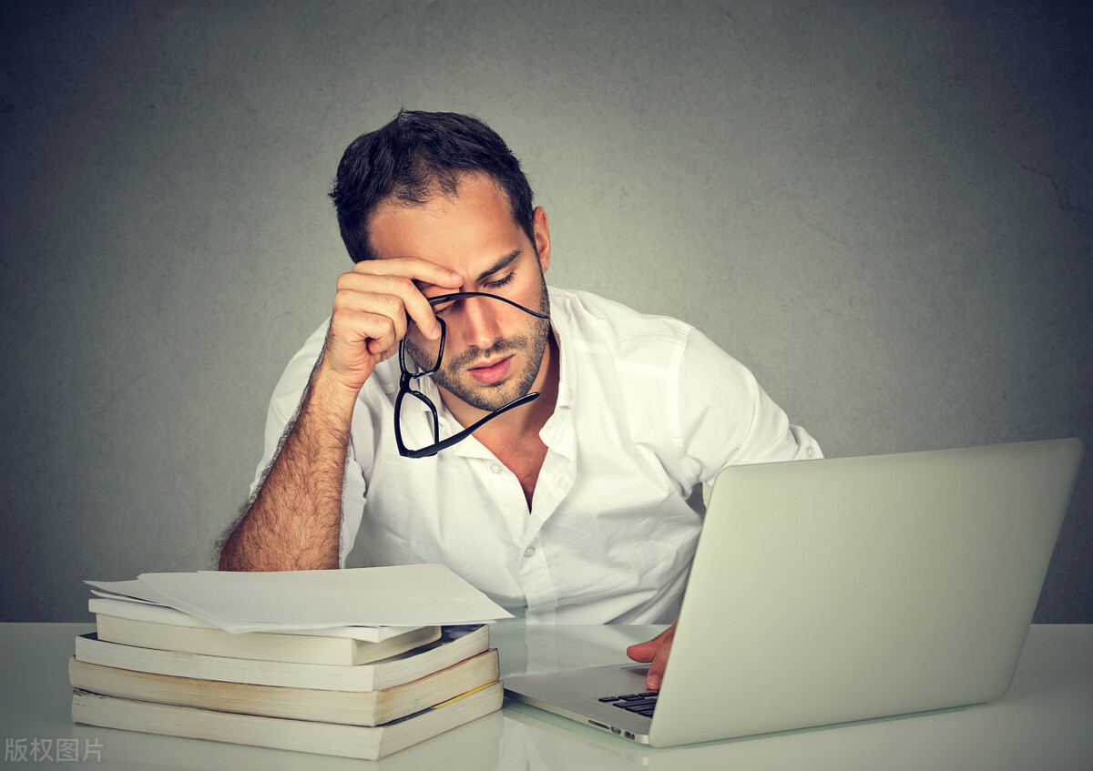 少不沾色气，壮别染湿气，老莫生怨气！一个药补肾健脾疏肝