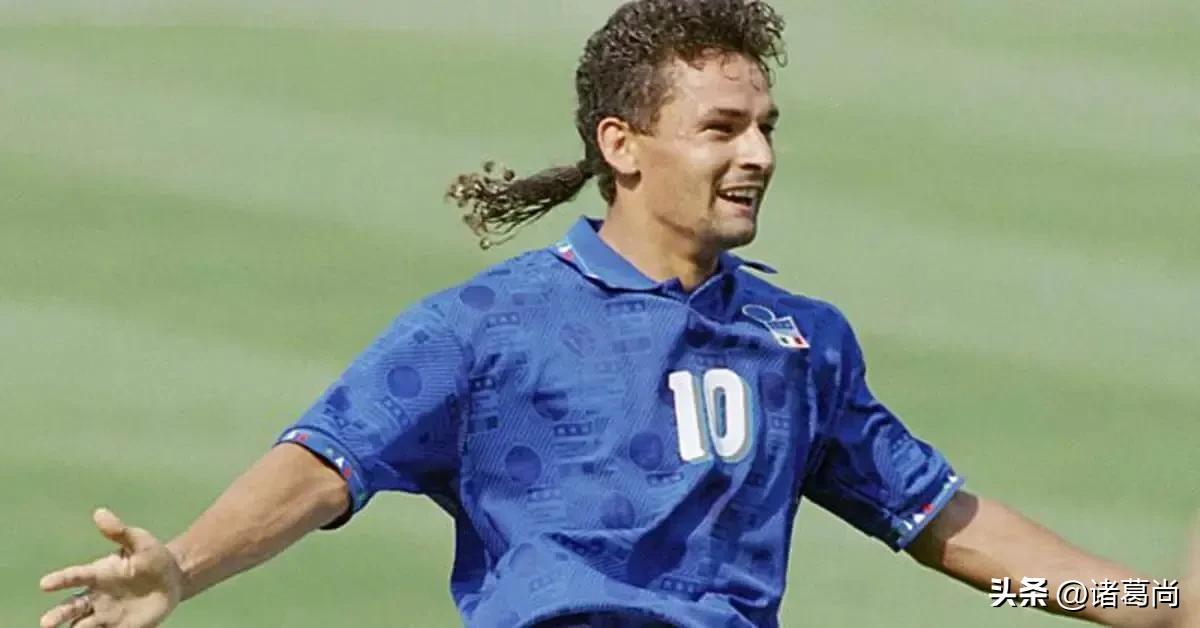 曾经的男模军团，意大利世界杯球服变革