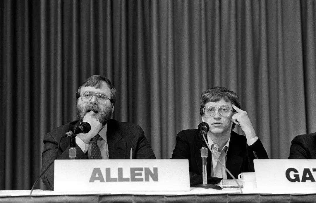 微软创始人鲍尔默1000亿美元,微软前CEO鲍尔默跻身前五大富豪