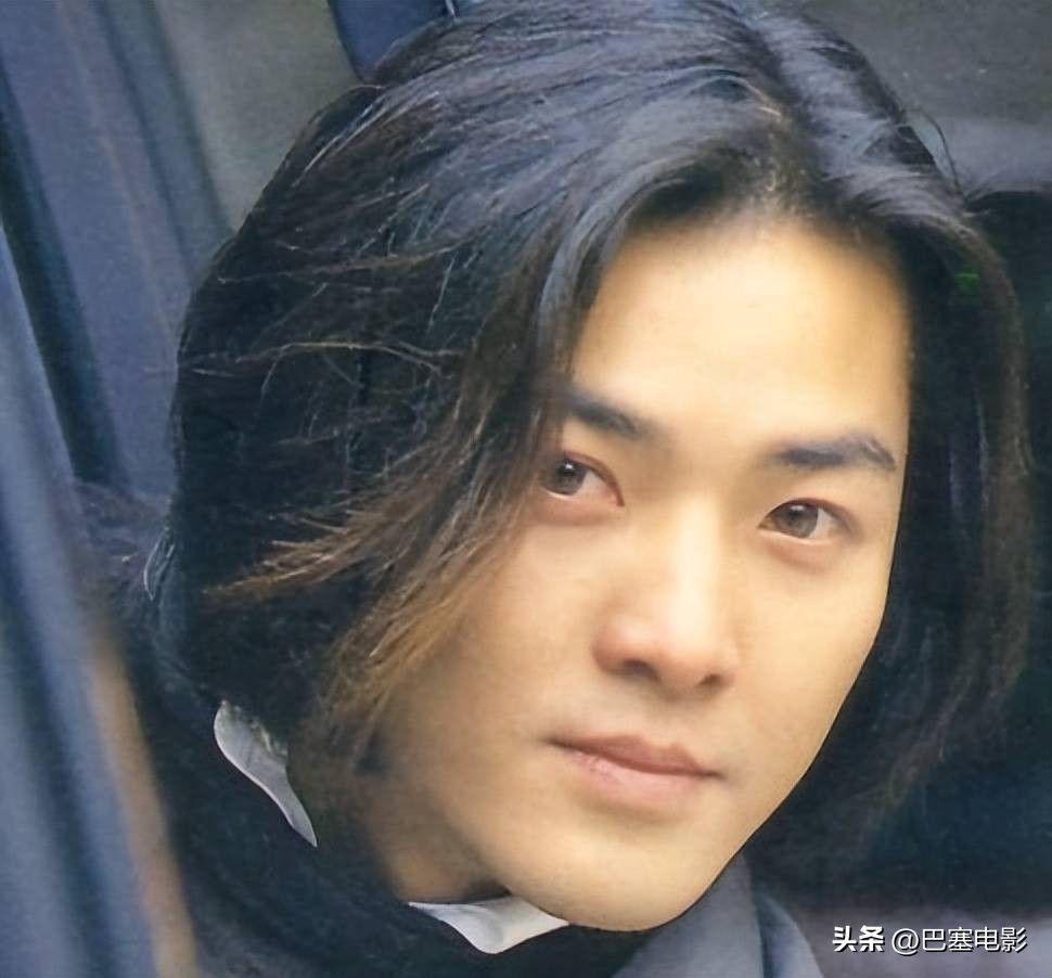 目前郑伊健靠什么生活,郑伊健低调笑谈婚后生活