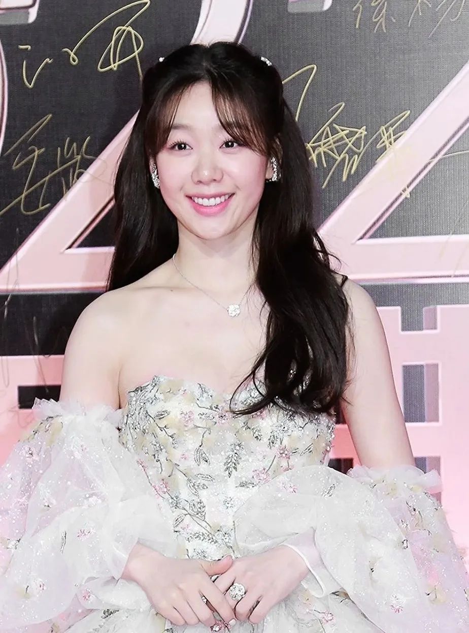 吴宣仪大龅牙,吴宣仪牙不修复吗