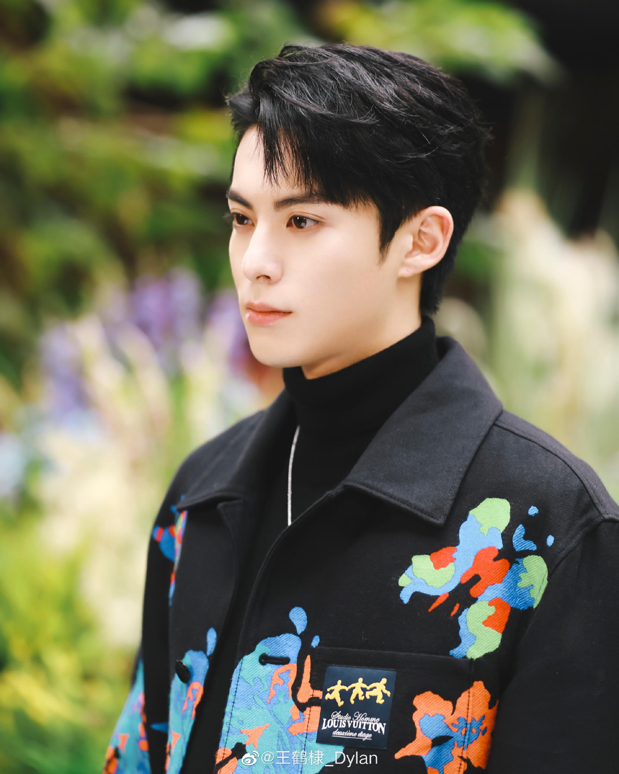 17年顶流男明星都有谁,中国十大顶流明星最新