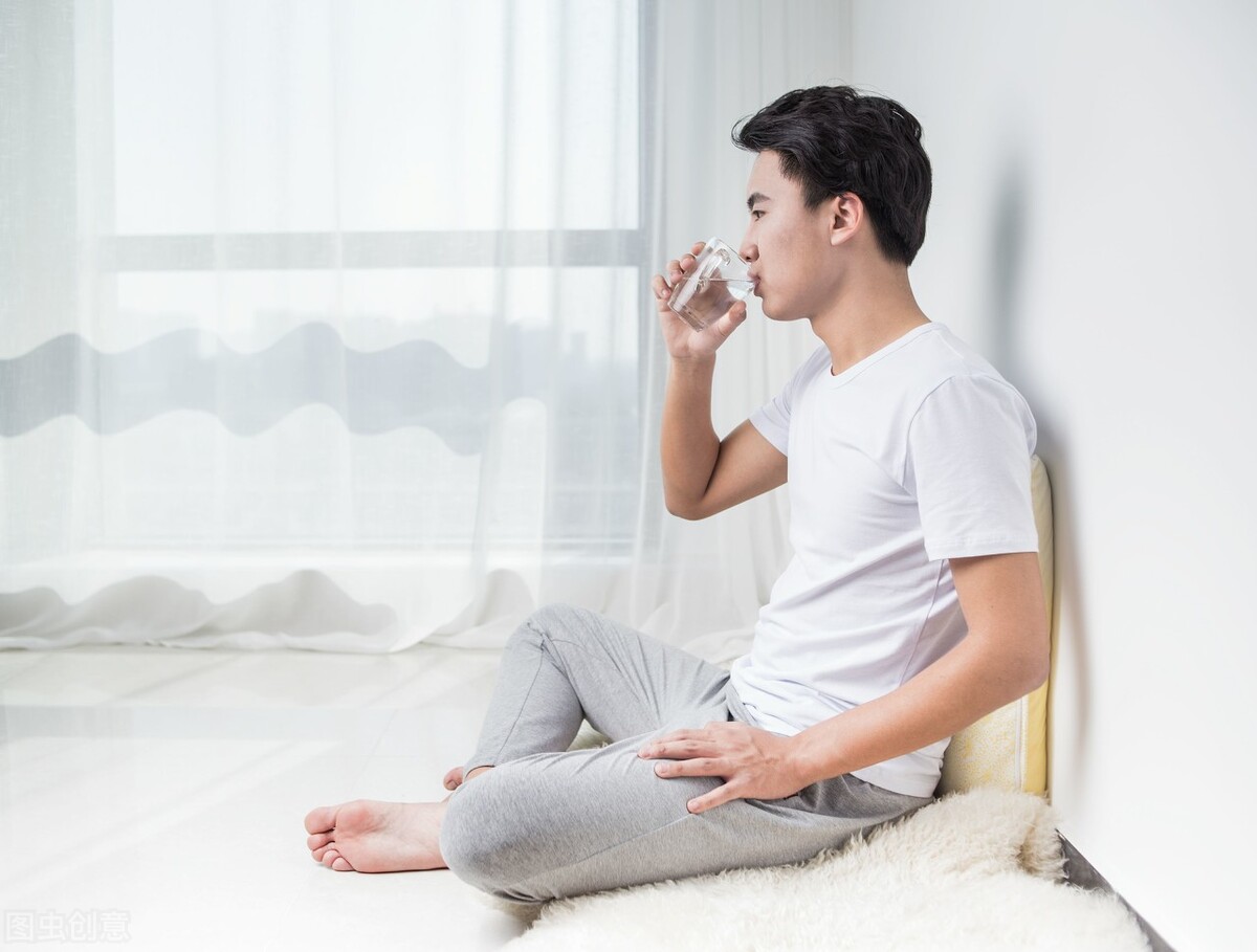 人生遇到过不去的坎咋办,生活中那些本来很困难的人