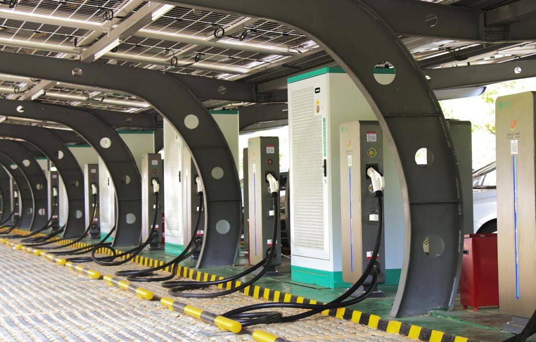 能环宝深度文：新能源汽车充电困难，问题在哪里？如何解决？