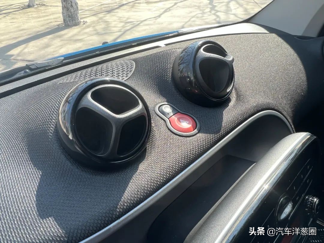 沈阳二手奔驰精灵smart报价,低价出售14年3月奔驰smart