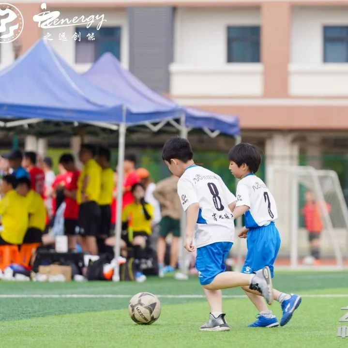 公益足球嘉年华,公益比赛现在开赛