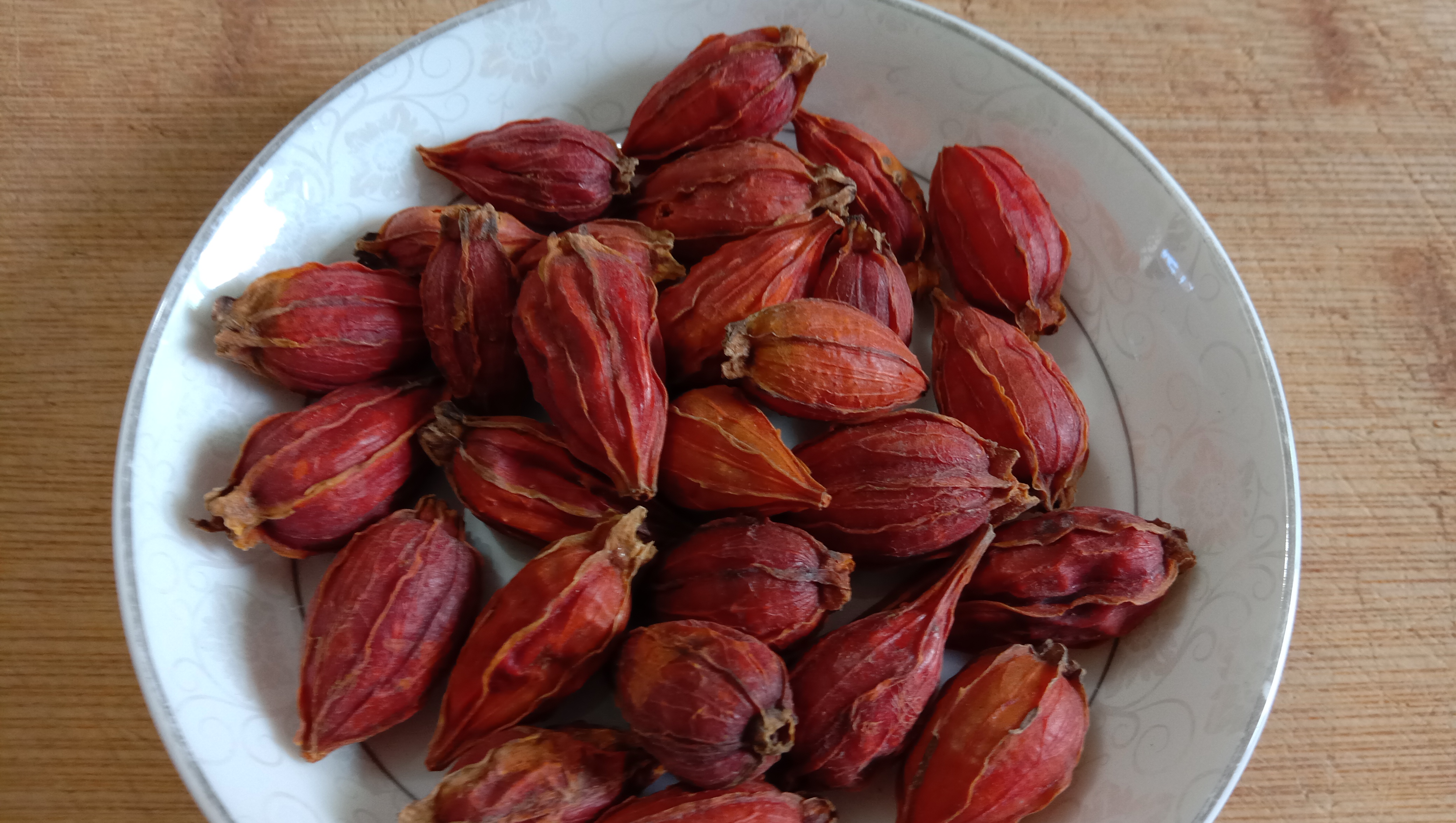 体内火旺喝什么花茶,阴虚火旺喝玫瑰花水