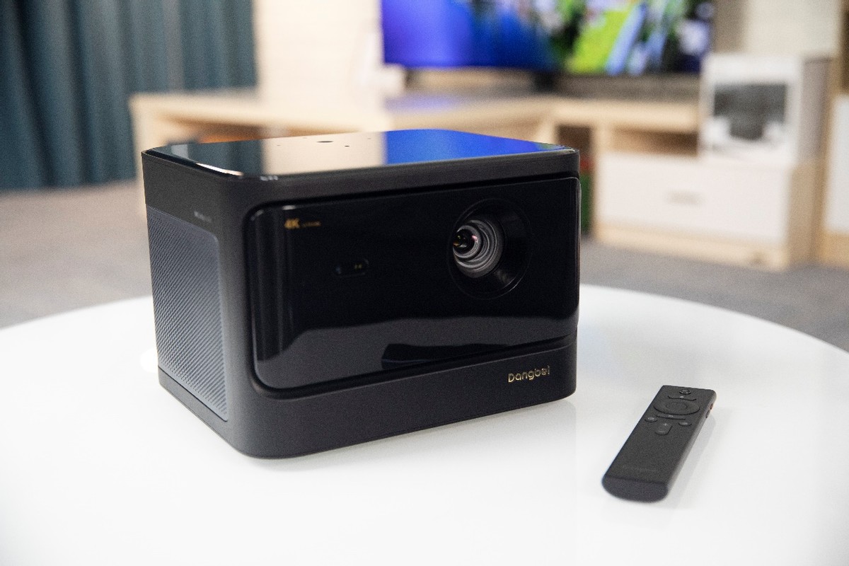 投影仪看球赛有没有拖影,投影仪看足球世界杯