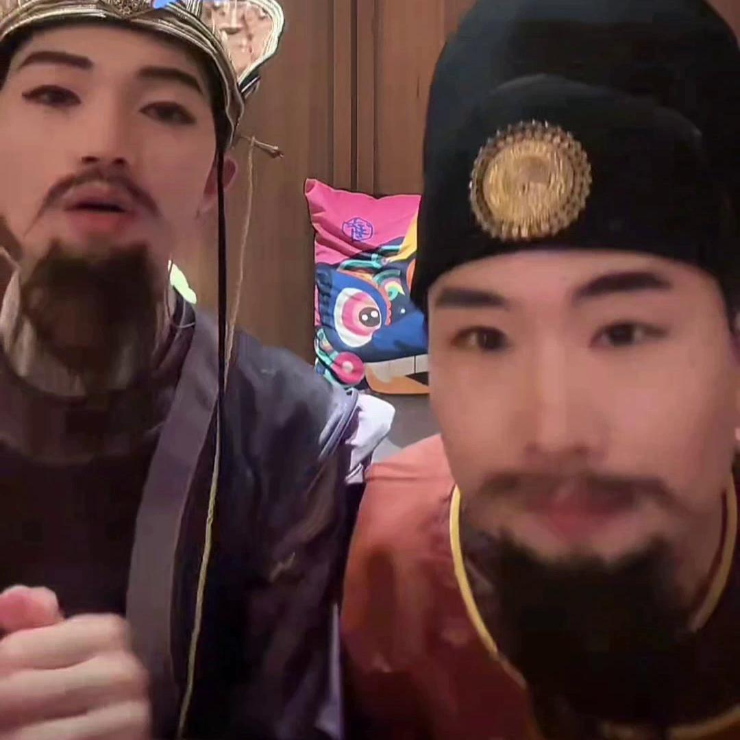 一日不见如隔三秋甚是想念,几日不见甚是想念下一句