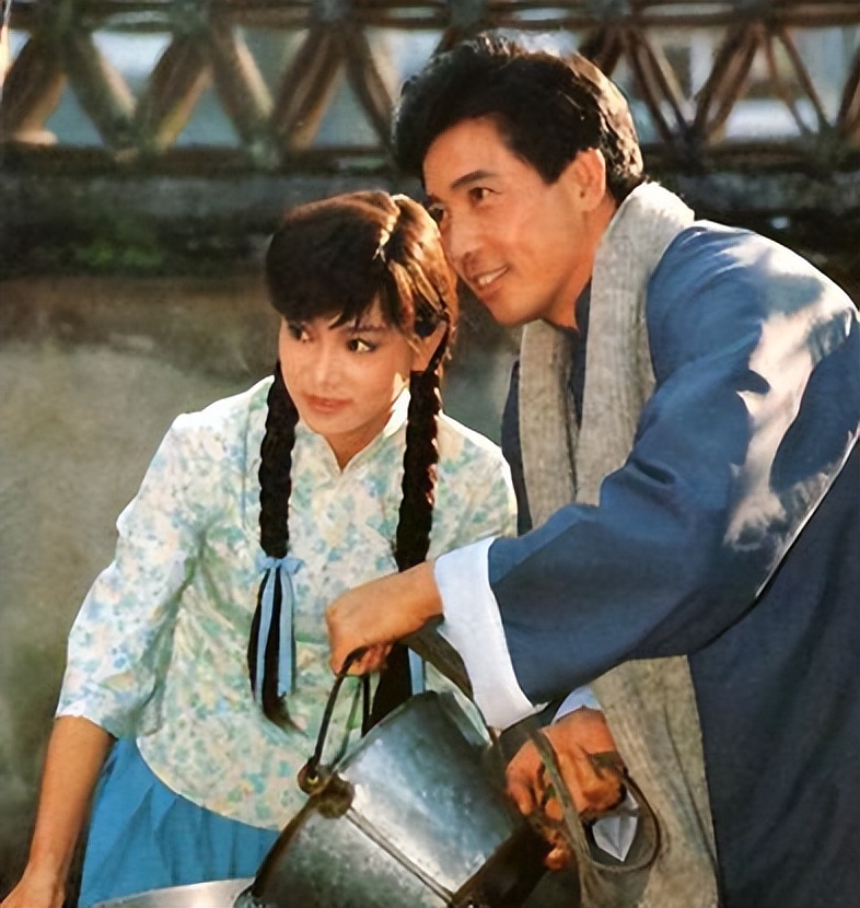 露额头发型会显得阳光,露额头显精神的发型