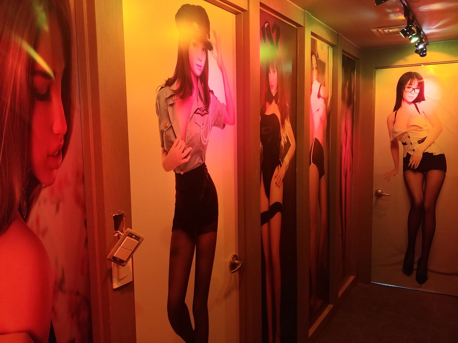 韩国，给*爱性**娃娃开绿灯！