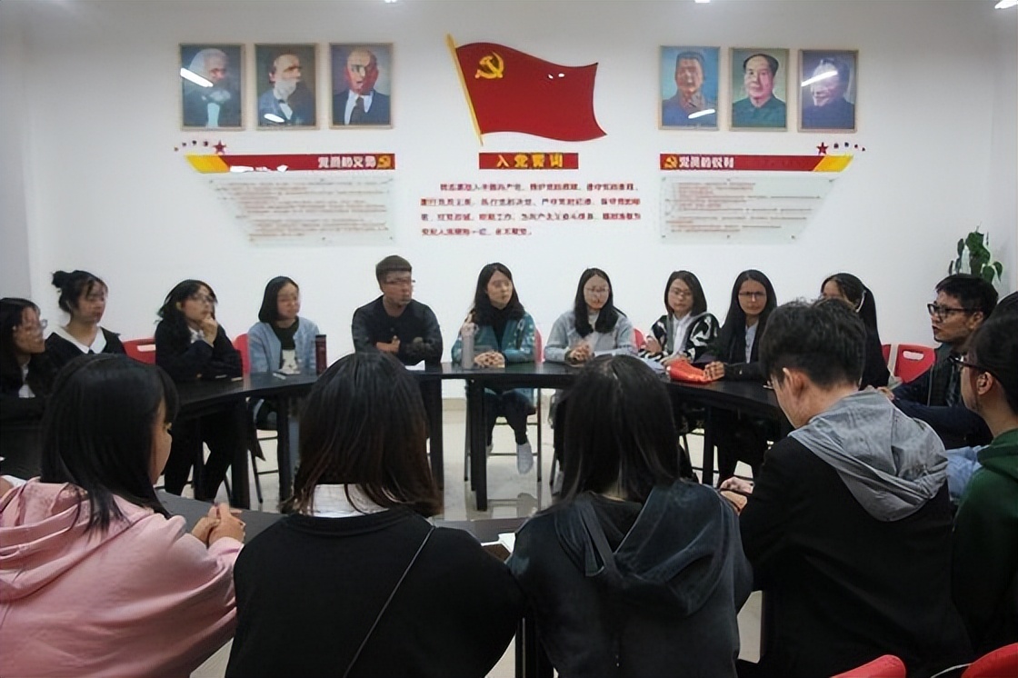 党员标准包括申请入党的条件,大学生入党要具备哪些条件