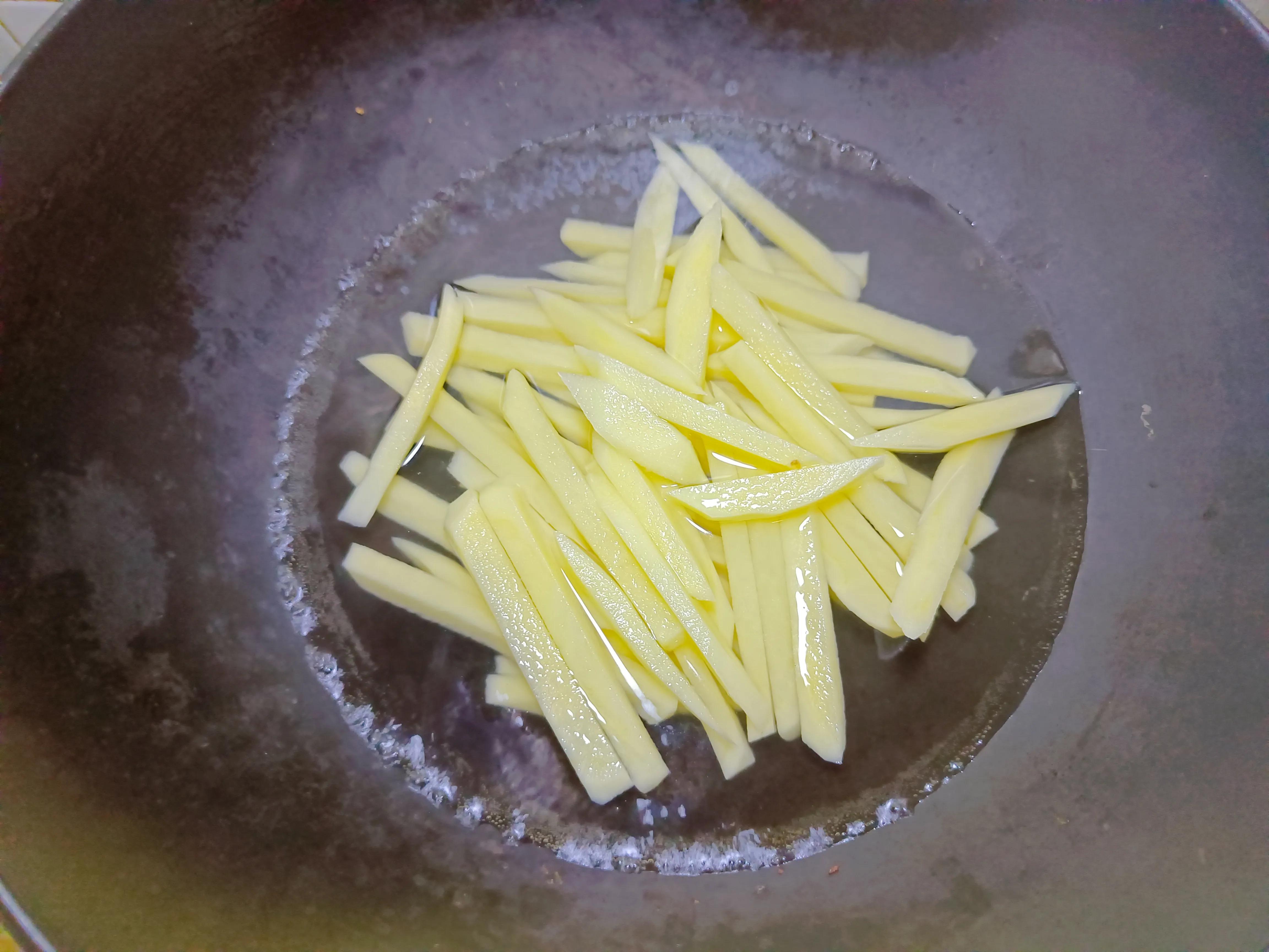 儿童餐6-12岁营养餐西红柿鸡蛋,西红柿和豆腐可以给儿童吃吗