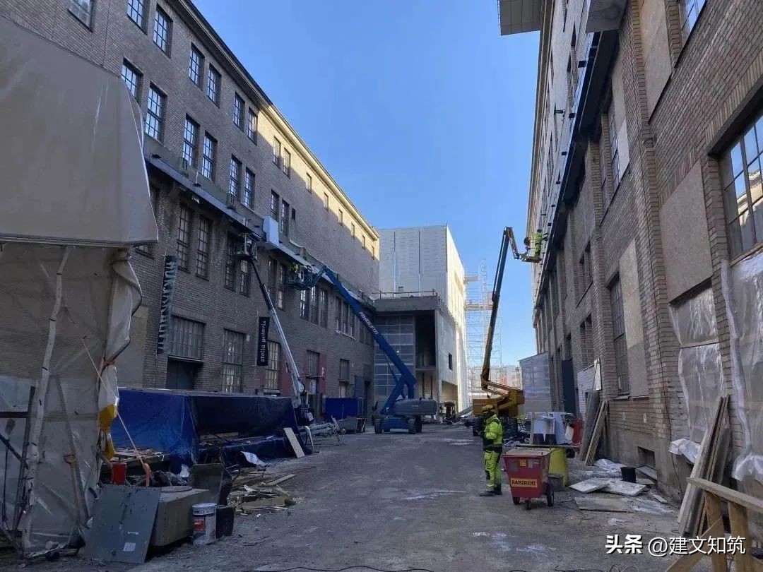 鑺叞璧皵杈涘熀鑸炶箞,鑺叞璧皵杈涘熀鏂囧寲寤虹瓚