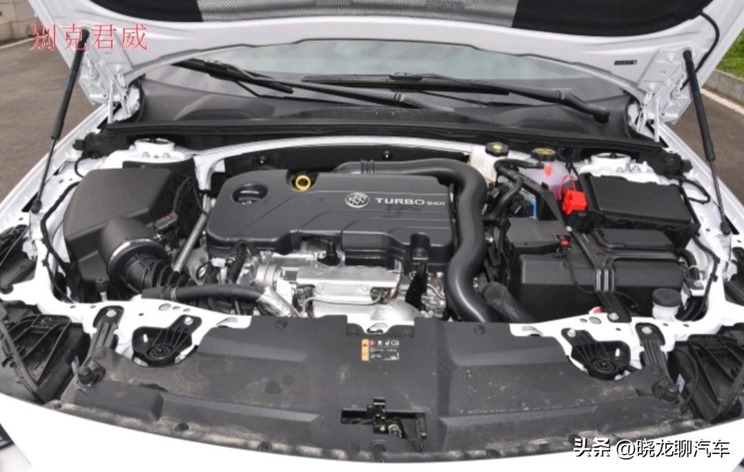 君威和斯柯达速派哪个好,斯柯达速派对比君威