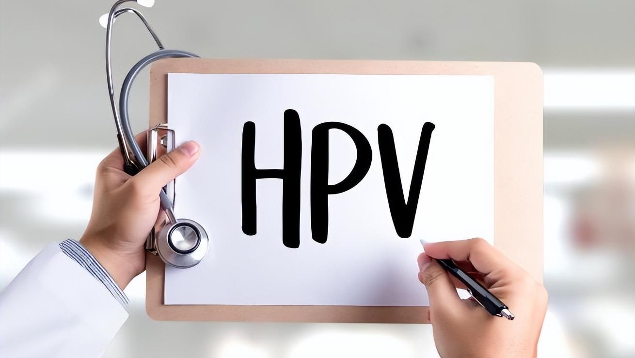 22岁女大学生查出“外阴癌”，后悔痛哭：怪自己太无知，不懂爱惜