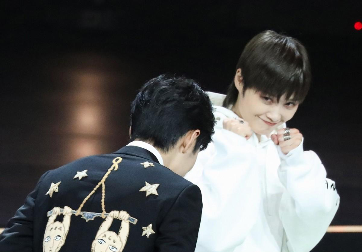 不只是肖战受委屈，刚2023，品牌商就开始靠明星作妖了？