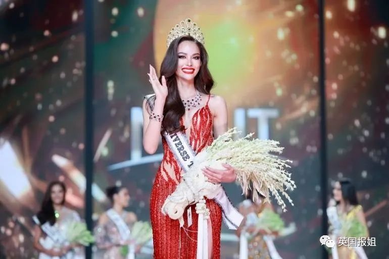 娉板浗鎷捐崚濂冲鎴愪负閫夌編鍐犲啗,娉板浗鍨冨溇灏戝コ閫夌編鍐犲啗