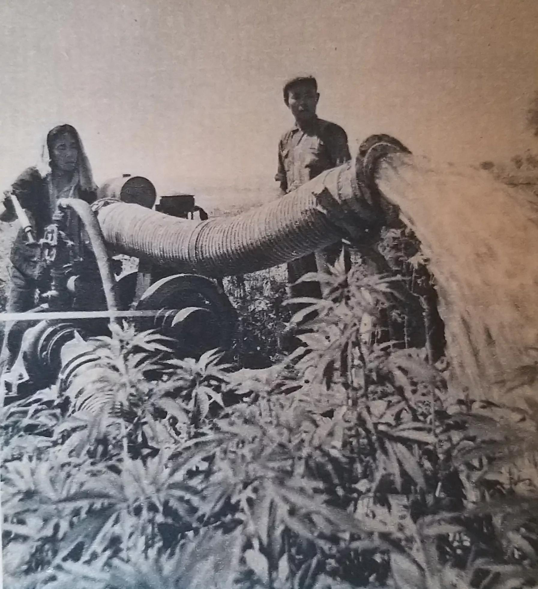 *员复**军人的红旗，技术革新的闯将