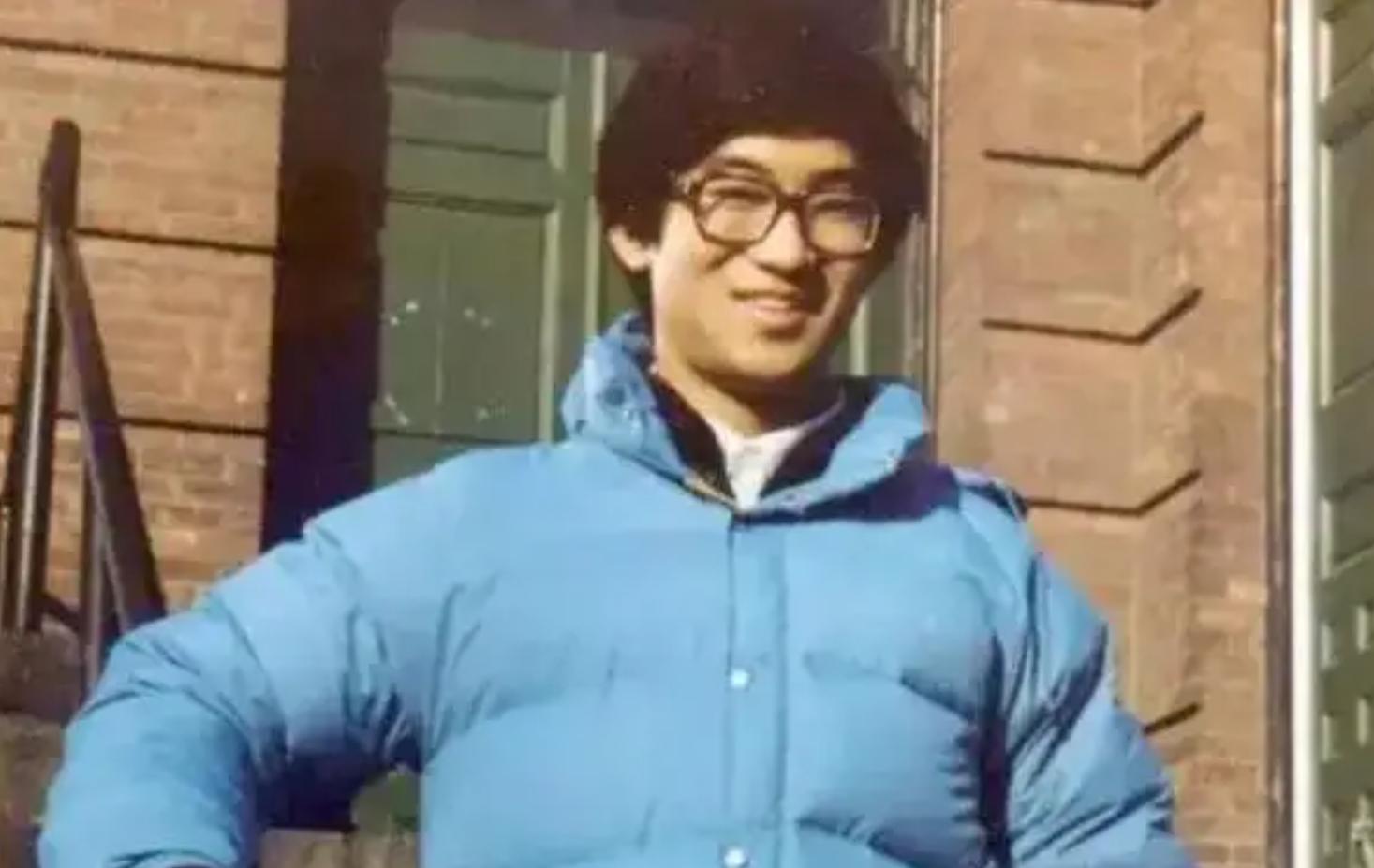 自杀的34岁中国天才，美国加州为他降半旗，背后却是一段无奈往事