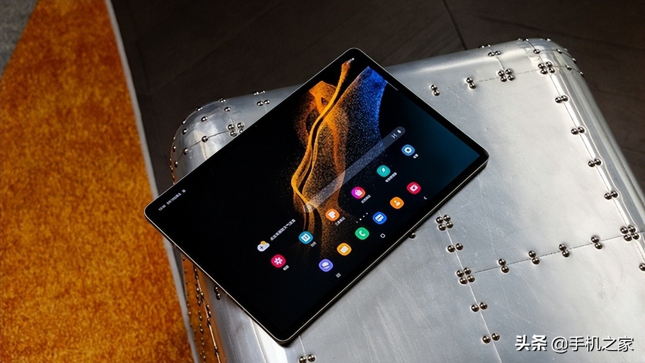 三星galaxytabs811寸玩吃鸡测评,三星galaxytabs8玩吃鸡
