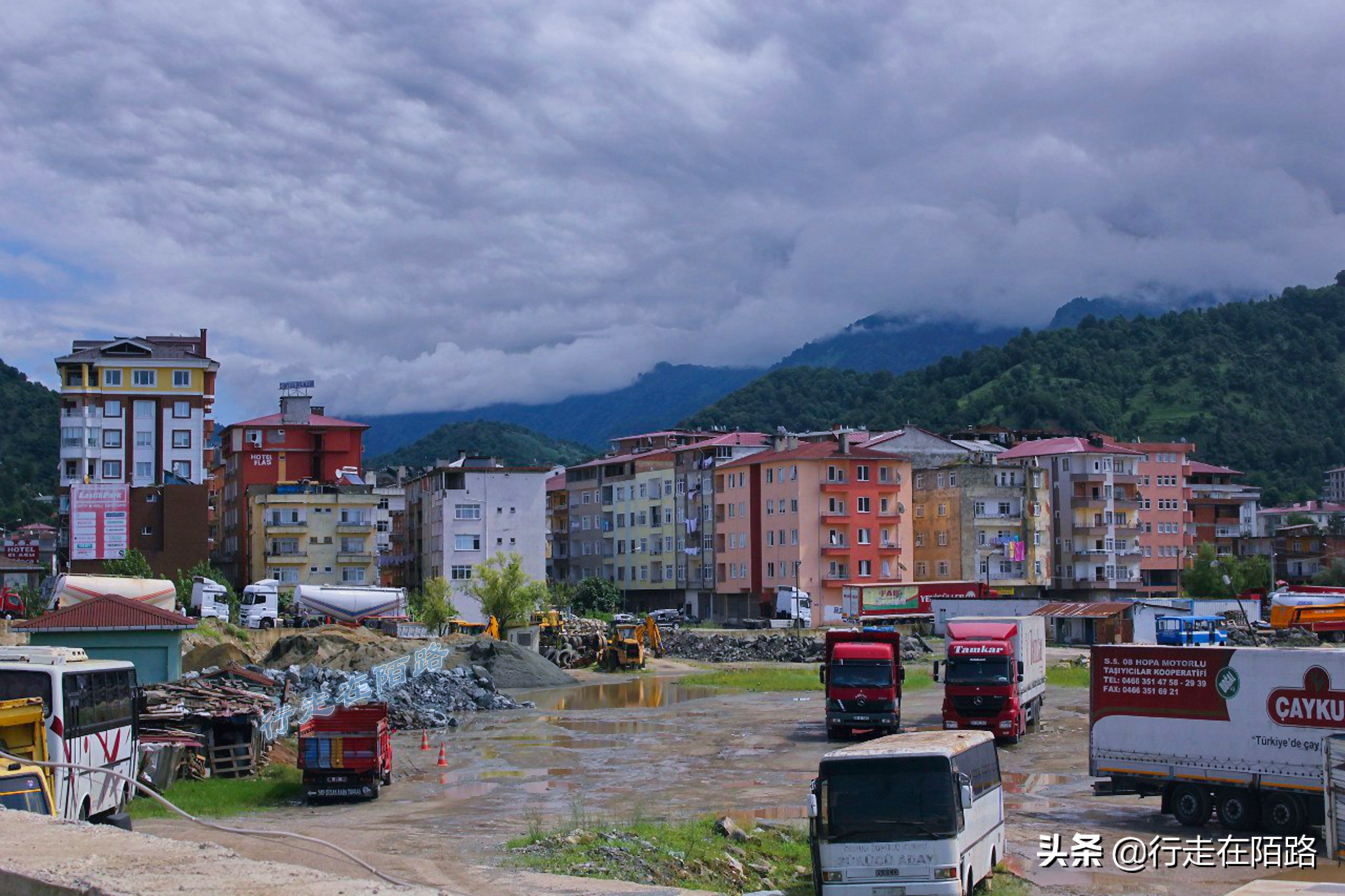 土耳其小镇霍帕：因核辐射致死3500人，如今*赌黄**毒公开化